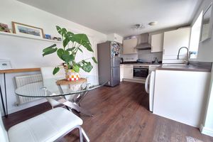 Kitchen/Diner- click for photo gallery